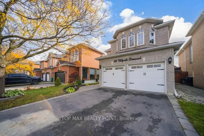 Photo 2 of 38 Hillpath Crescent, Brampton, Snelgrove — HOMEH