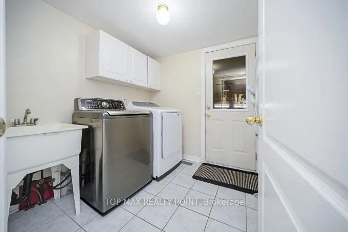 Photo 27 of 38 Hillpath Crescent, Brampton, Snelgrove — HOMEH