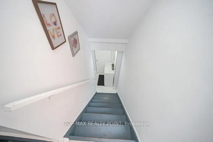 Photo 28 of 38 Hillpath Crescent, Brampton, Snelgrove — HOMEH