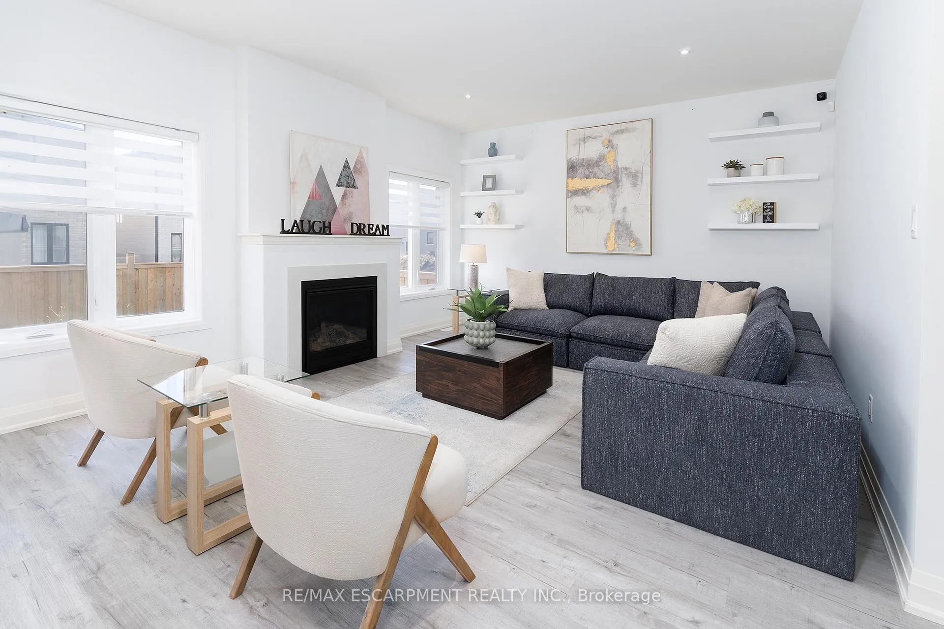 Photo 13 of 388 Klein Circle, Hamilton, Meadowlands — HOMEH