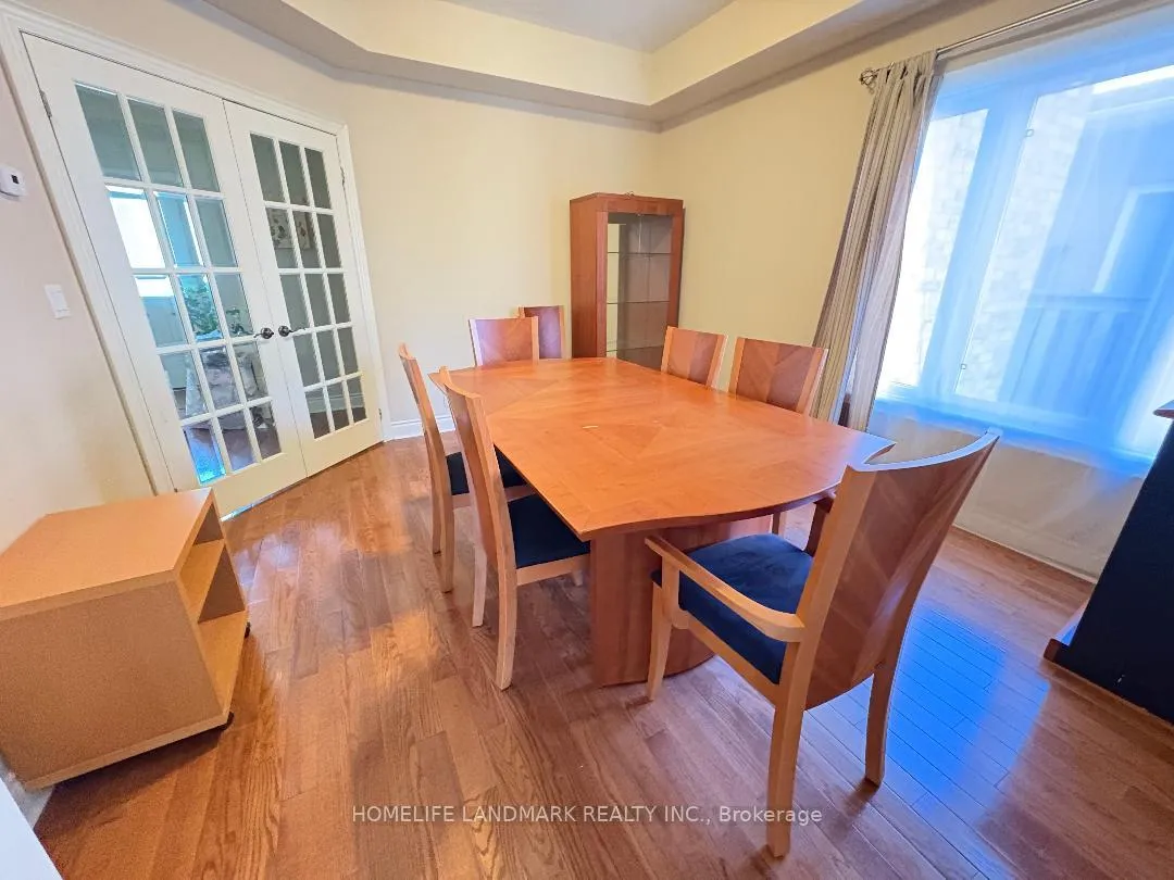 Photo 7 of 29 Hans Drive, Markham, Cachet — HOMEH
