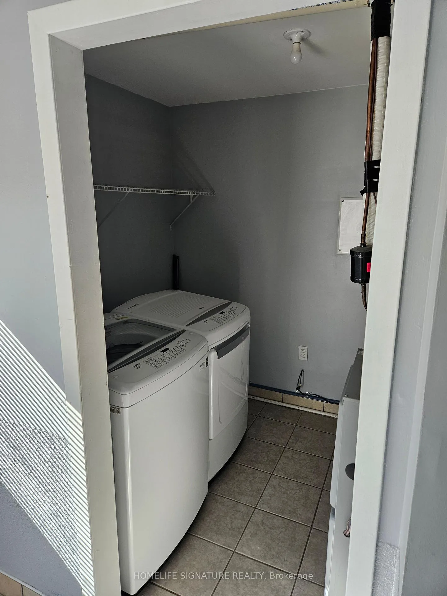 Photo 15 of 3453 Walker Road, Windsor — HOMEH