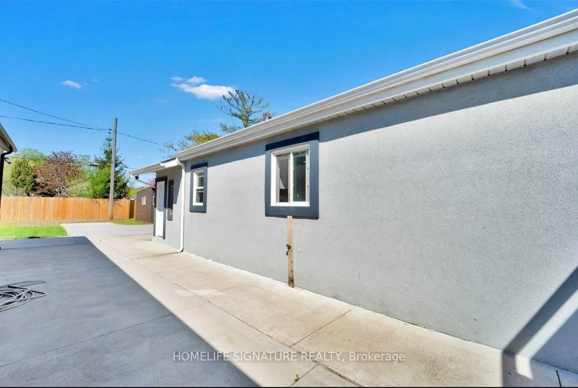 Photo 19 of 3453 Walker Road, Windsor — HOMEH
