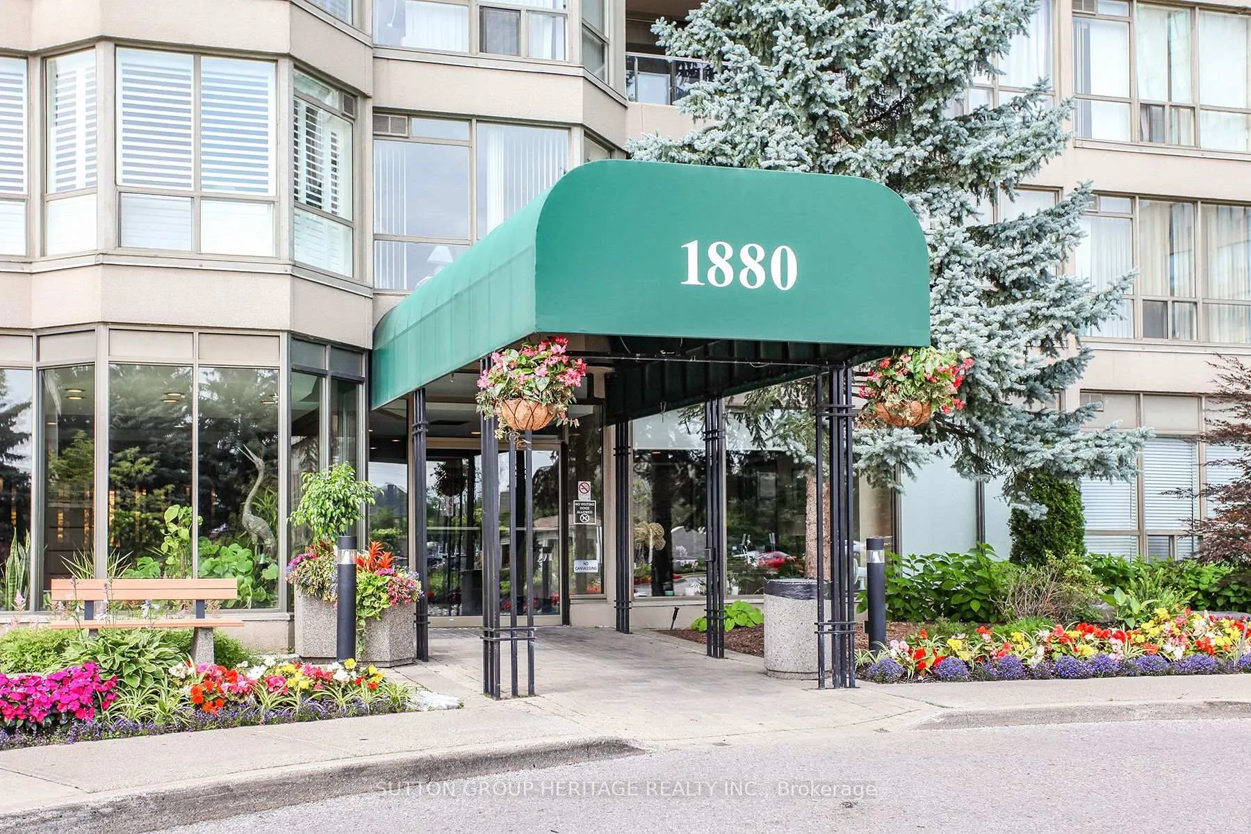Photo 2 of Unit 1229, 1880 Valley Farm Road, Pickering, Town Centre — HOMEH