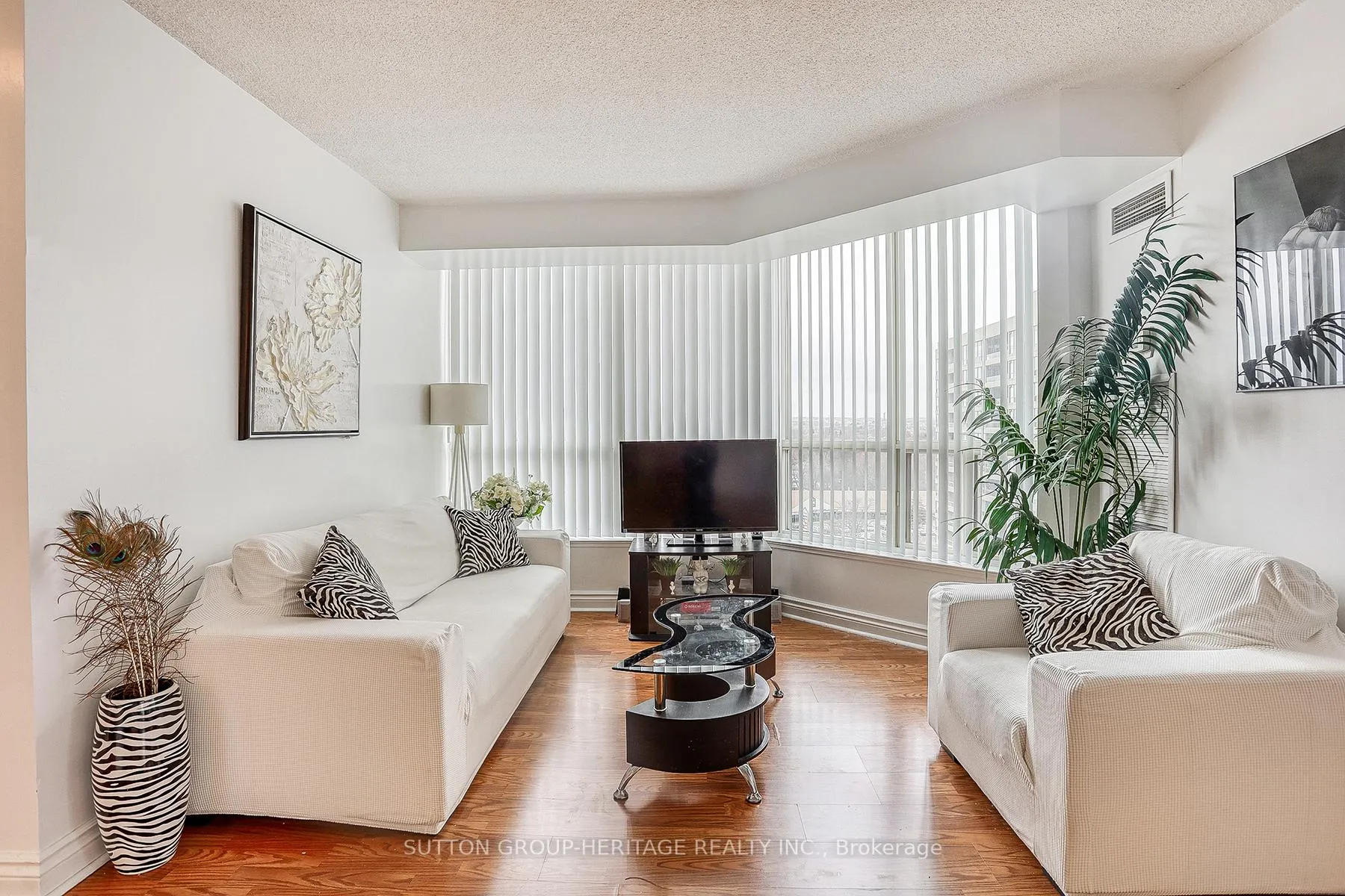 Photo 13 of Unit 1229, 1880 Valley Farm Road, Pickering, Town Centre — HOMEH