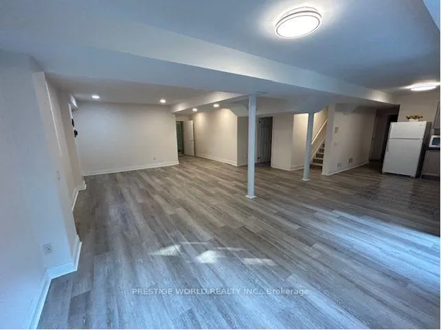 Photo 4 of 15 Circle Court, Markham, Thornlea — HOMEH