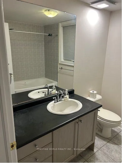 Photo 11 of 15 Circle Court, Markham, Thornlea — HOMEH