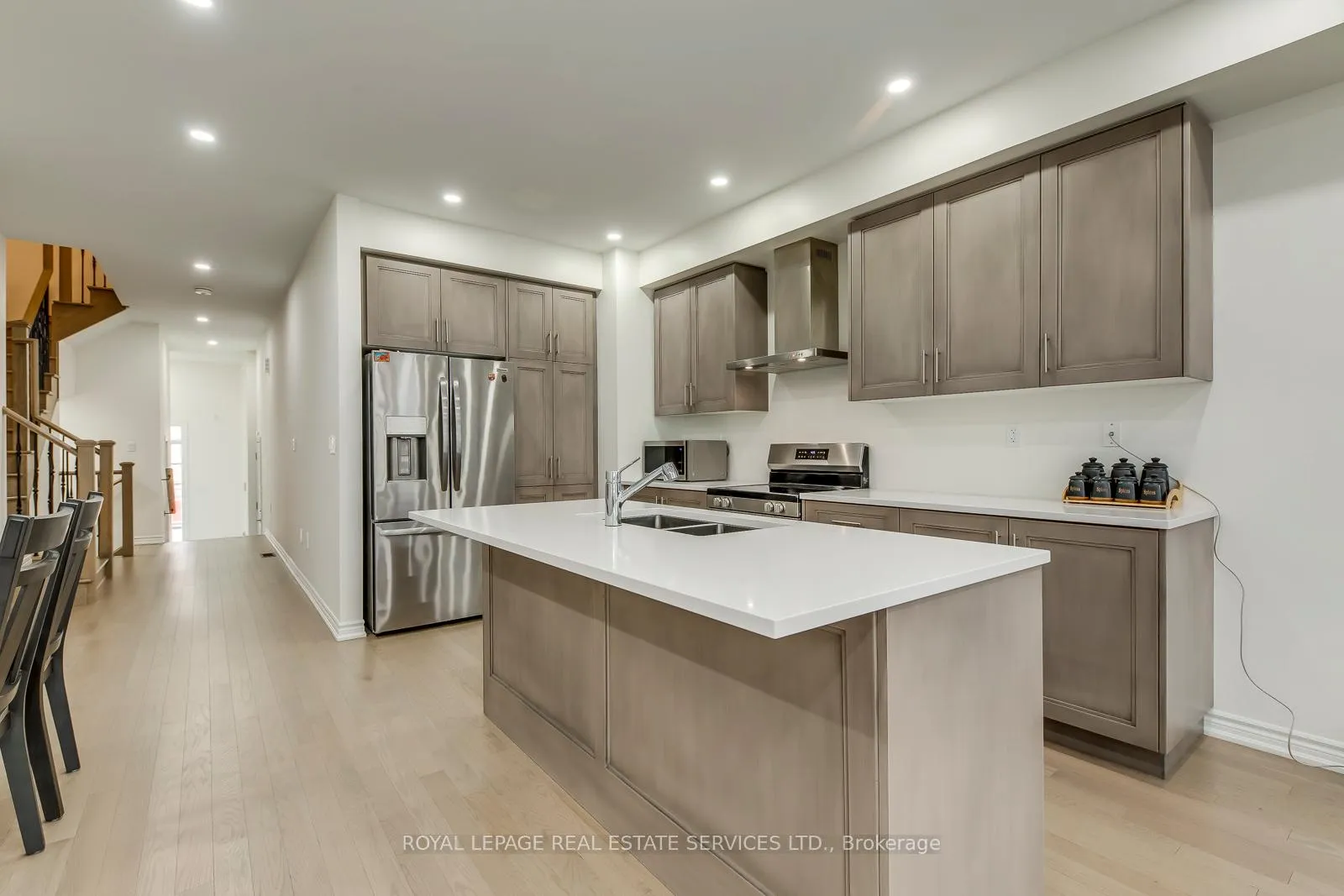 Photo 8 of 595 Celandine Terrace, Milton, Rural Milton — HOMEH