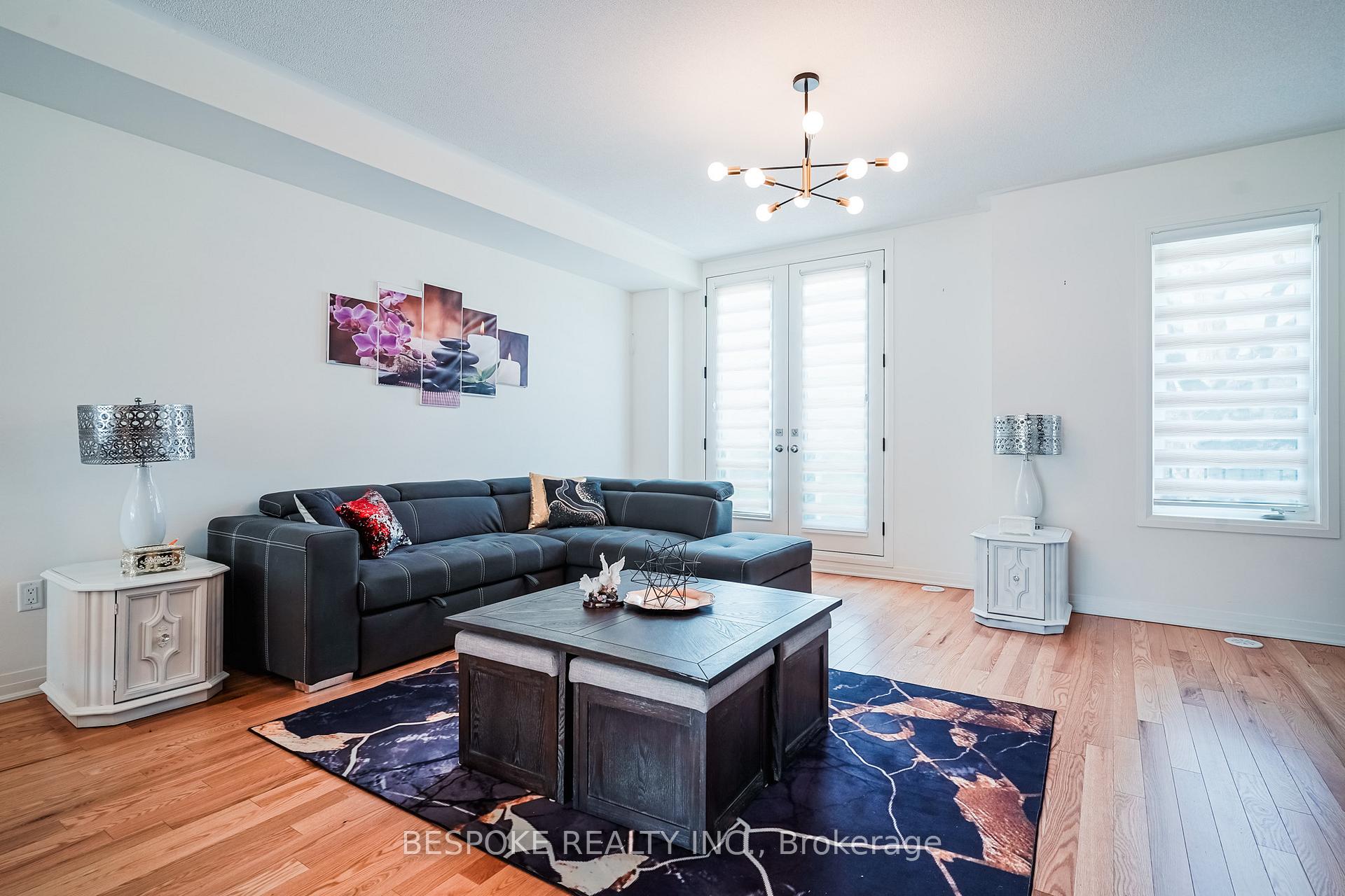 Photo 3 of 1567 Green Road, Clarington, Bowmanville — HOMEH