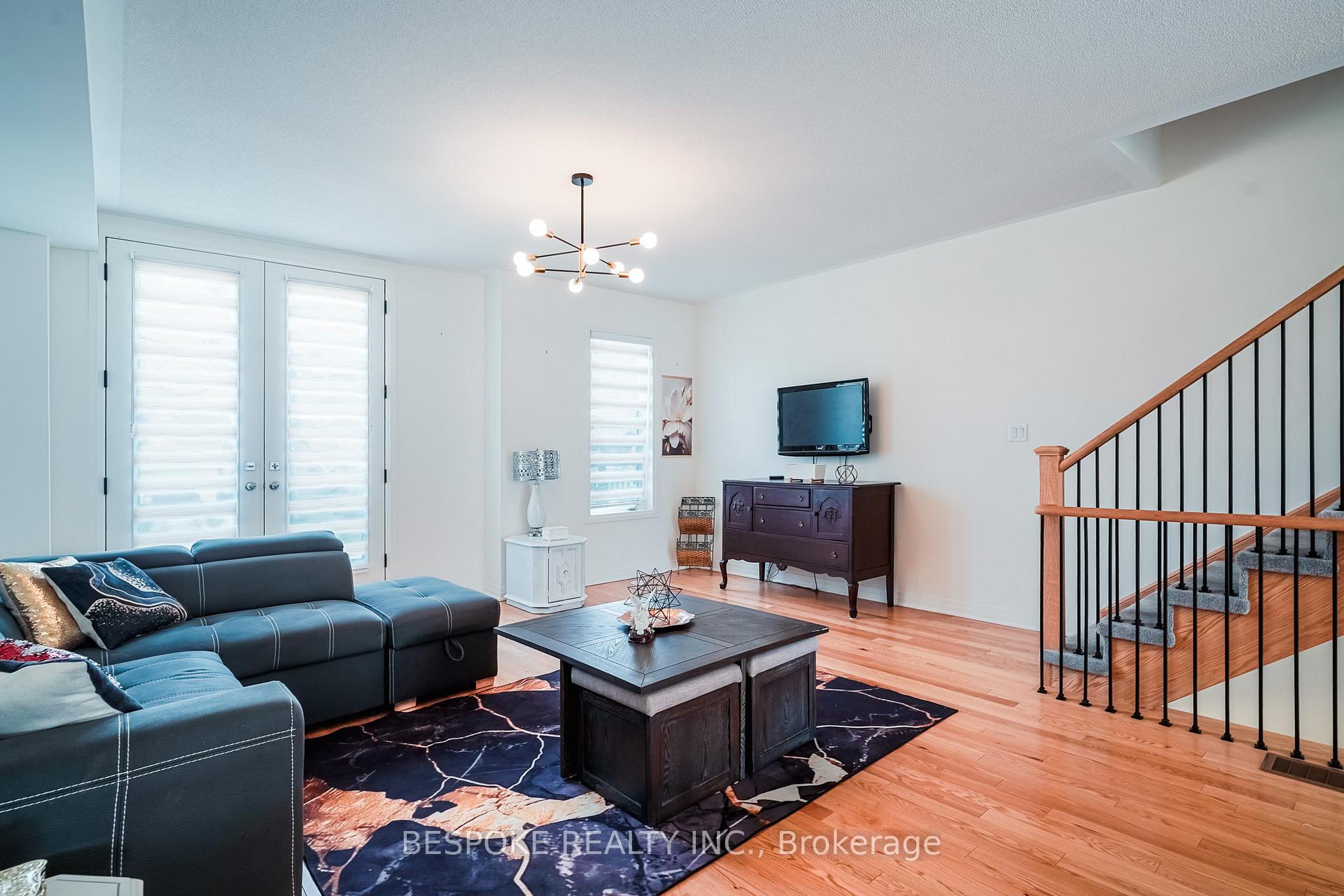 Photo 4 of 1567 Green Road, Clarington, Bowmanville — HOMEH