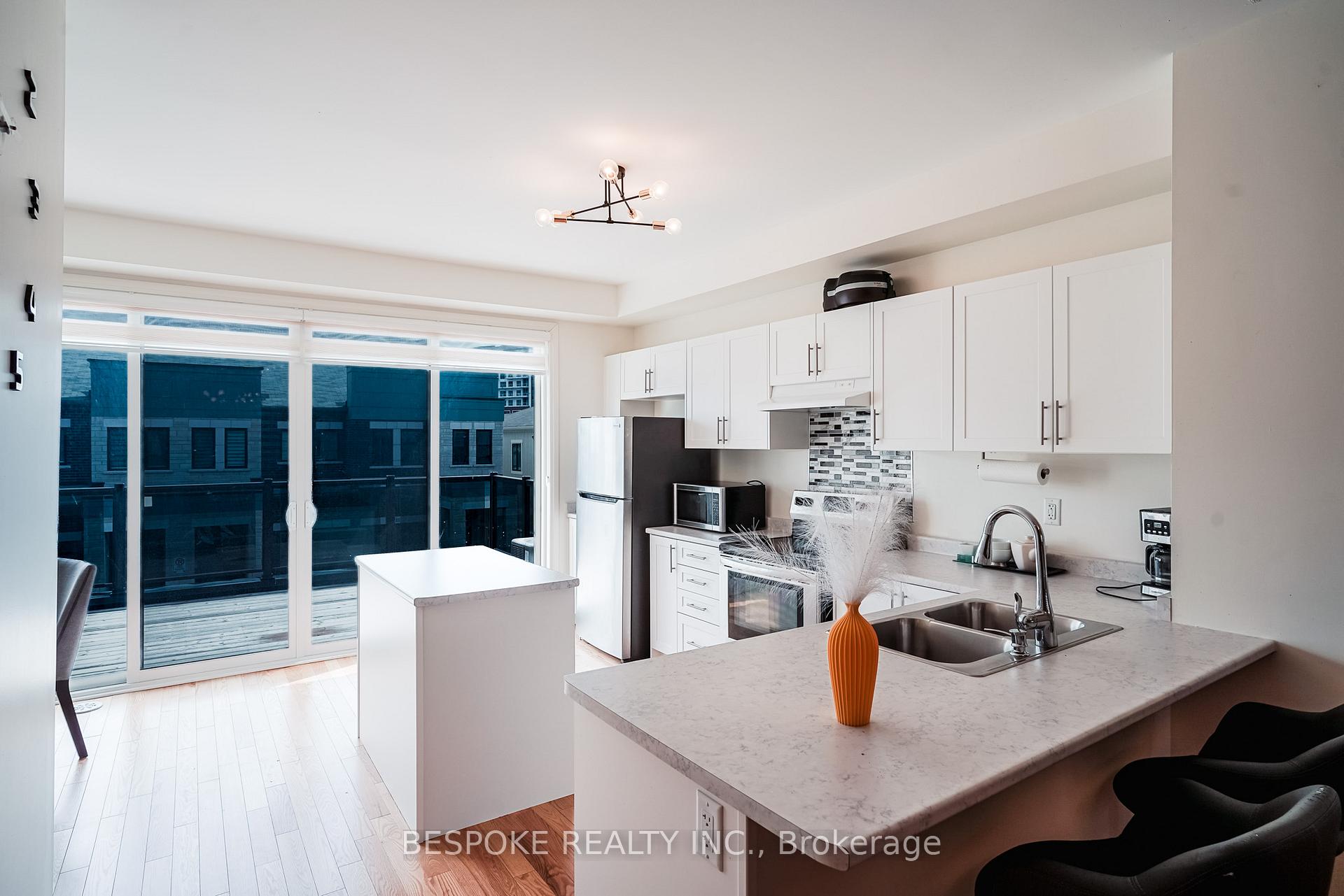 Photo 13 of 1567 Green Road, Clarington, Bowmanville — HOMEH