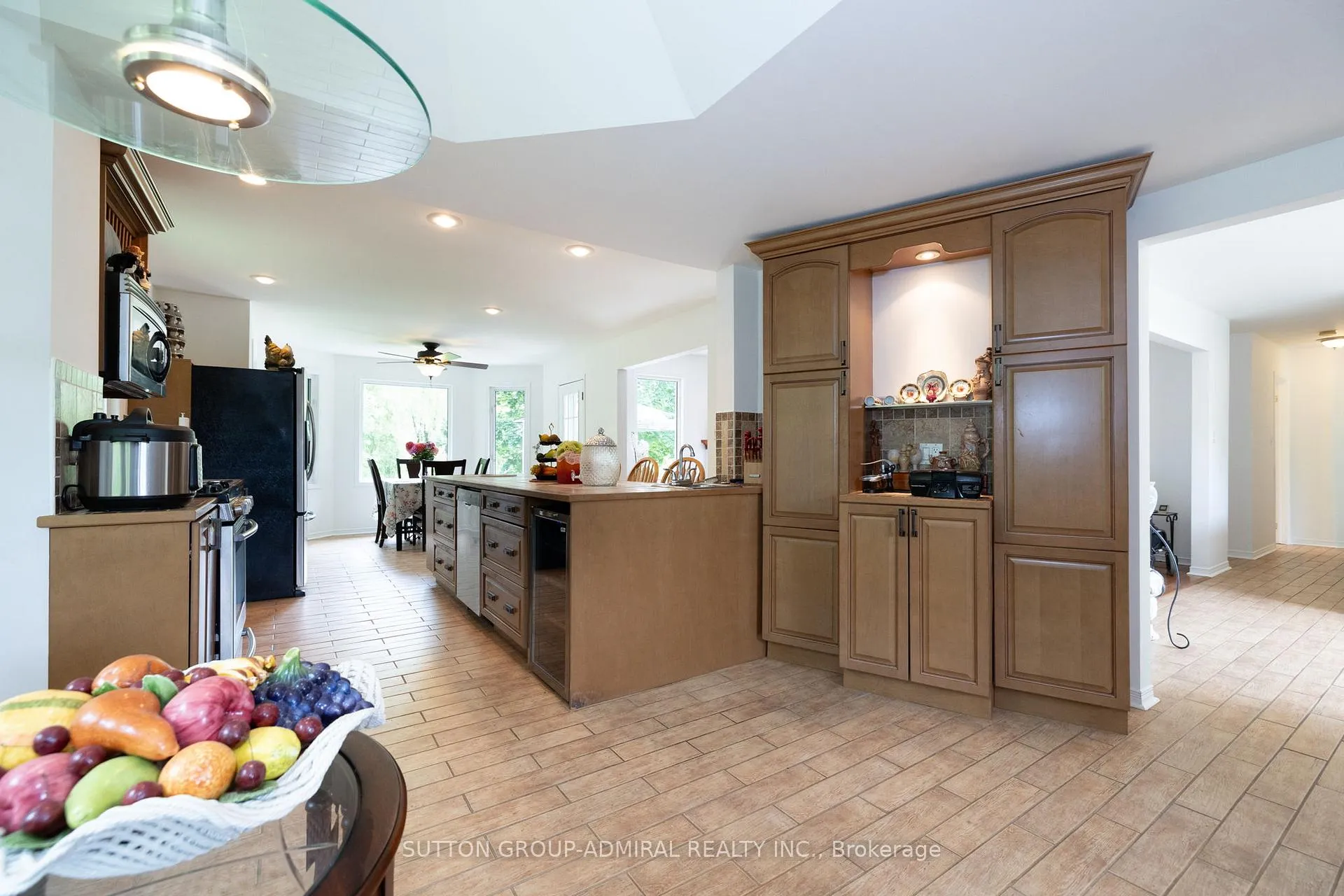 Photo 10 of 235 Bayshore Drive, Rr 3, Ramara, Rural Ramara — HOMEH