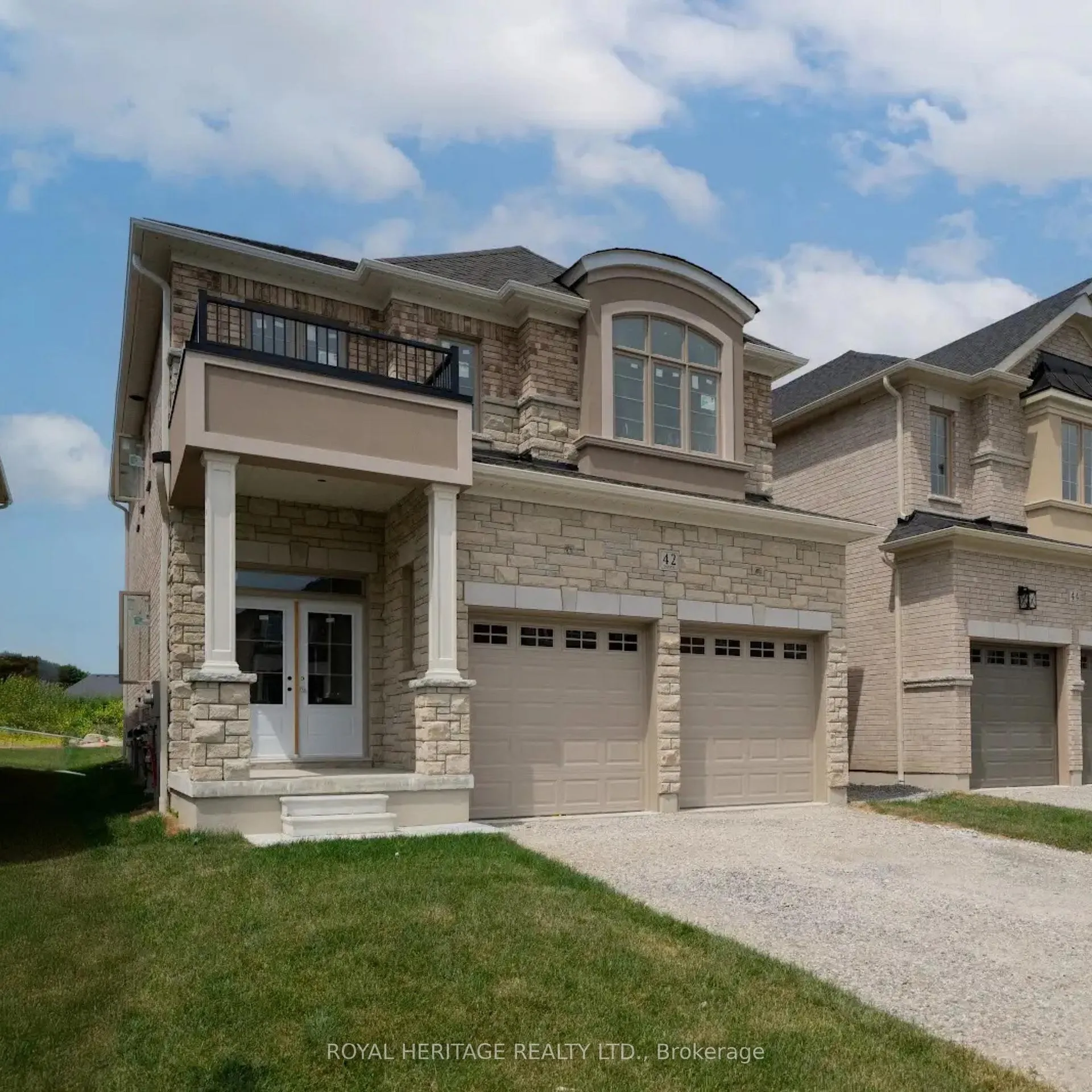 Photo 1 of 42 St Augustine Drive, Whitby, Brooklin — HOMEH