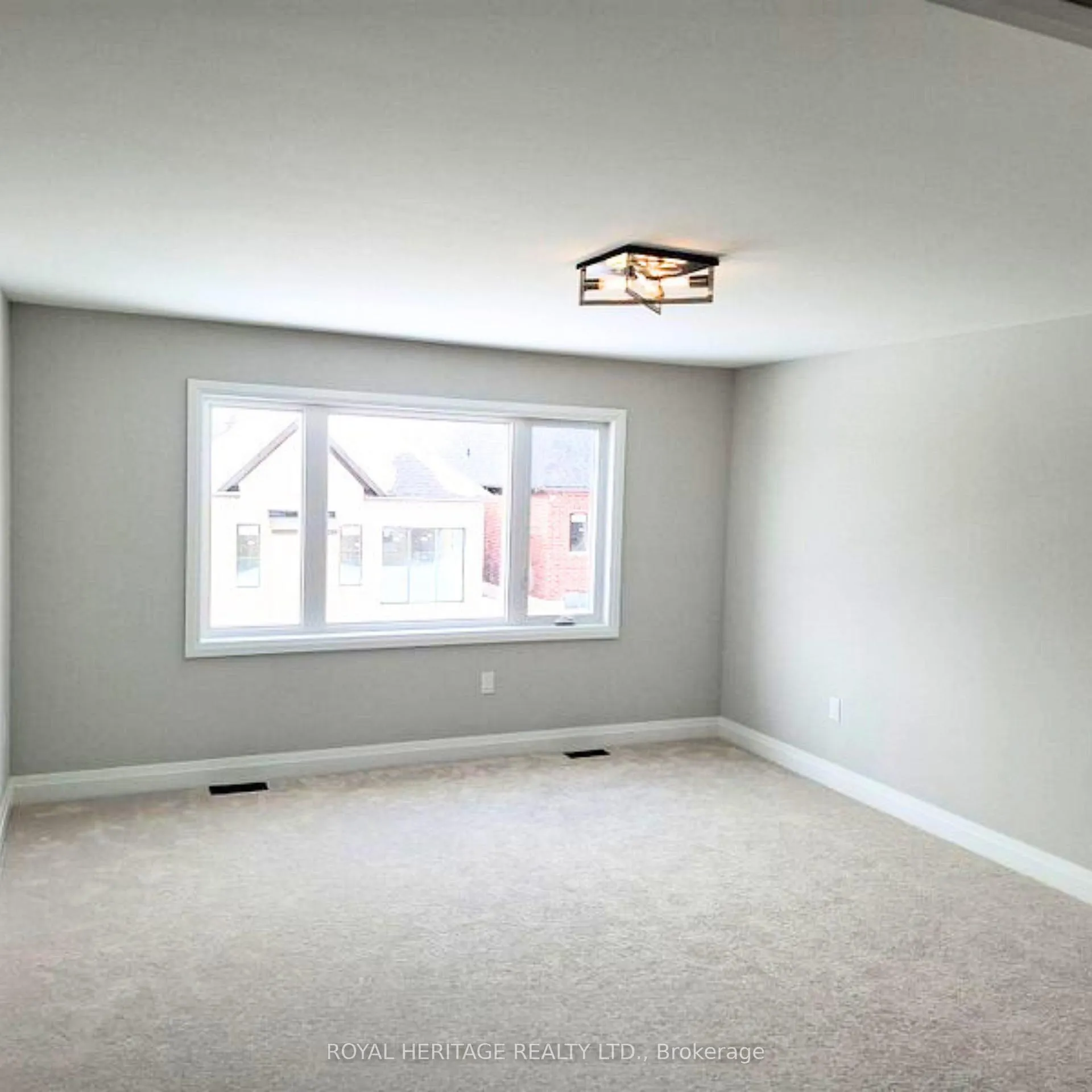 Photo 13 of 42 St Augustine Drive, Whitby, Brooklin — HOMEH