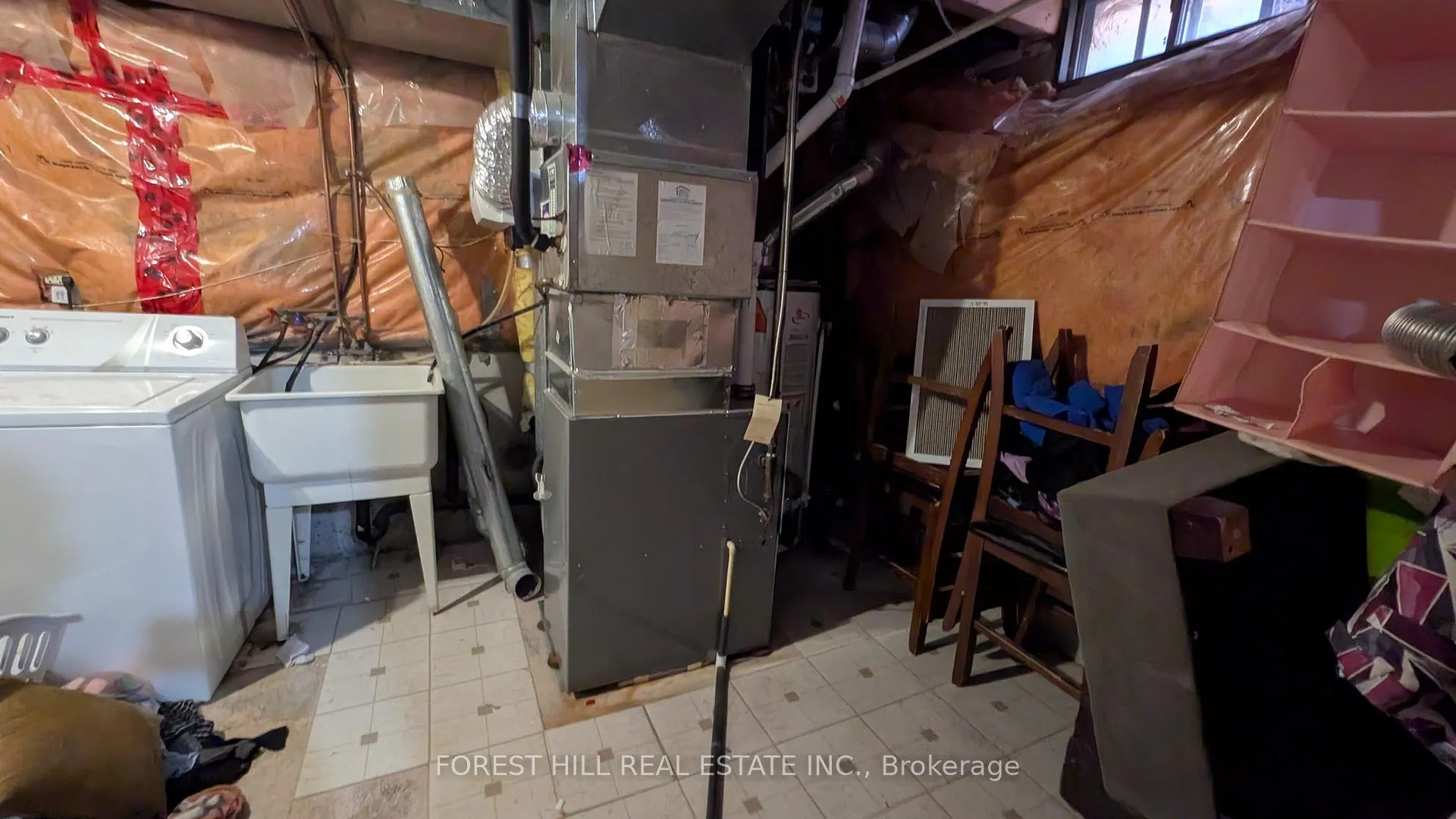 Photo 18 of 46 Golden Meadow Road, Barrie, Innis-Shore — HOMEH