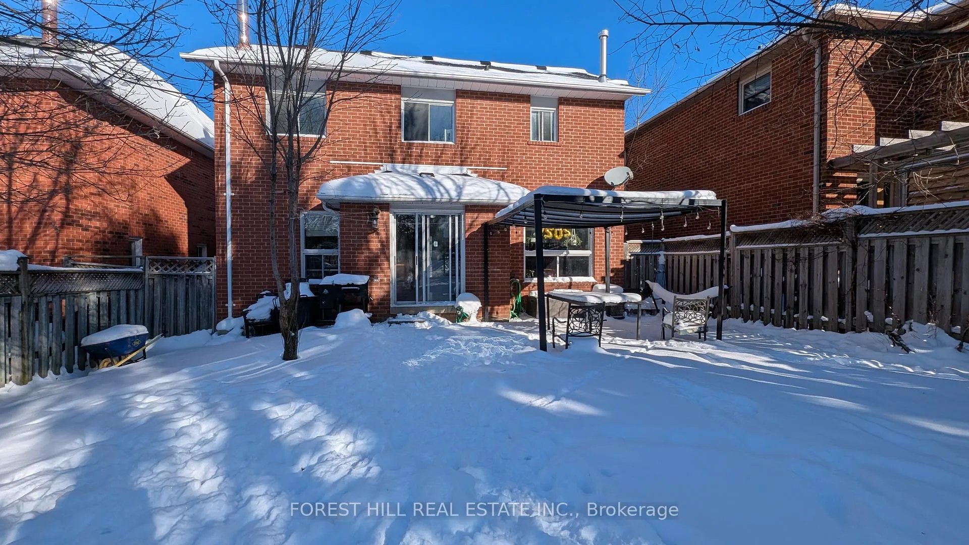 Photo 19 of 46 Golden Meadow Road, Barrie, Innis-Shore — HOMEH