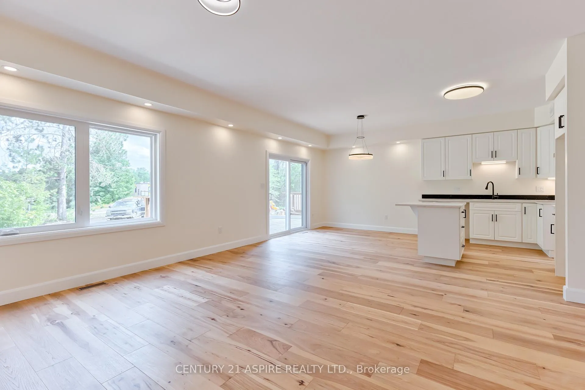 Photo 19 of 94C Frontenac Crescent, Deep River — HOMEH