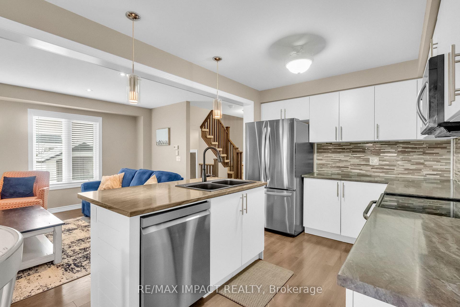 Photo 14 of 821 Leslie Street, Cobourg — HOMEH