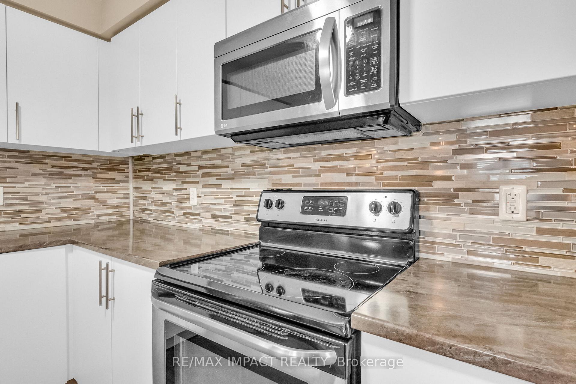 Photo 15 of 821 Leslie Street, Cobourg — HOMEH