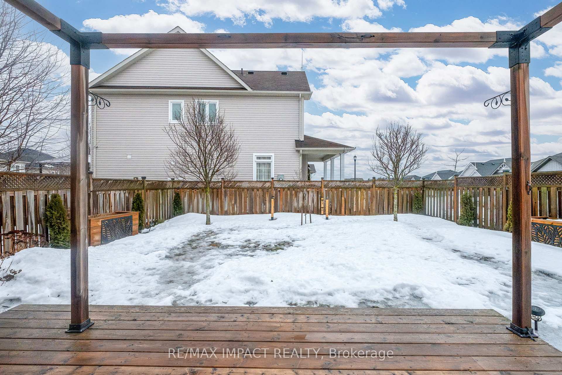 Photo 32 of 821 Leslie Street, Cobourg — HOMEH