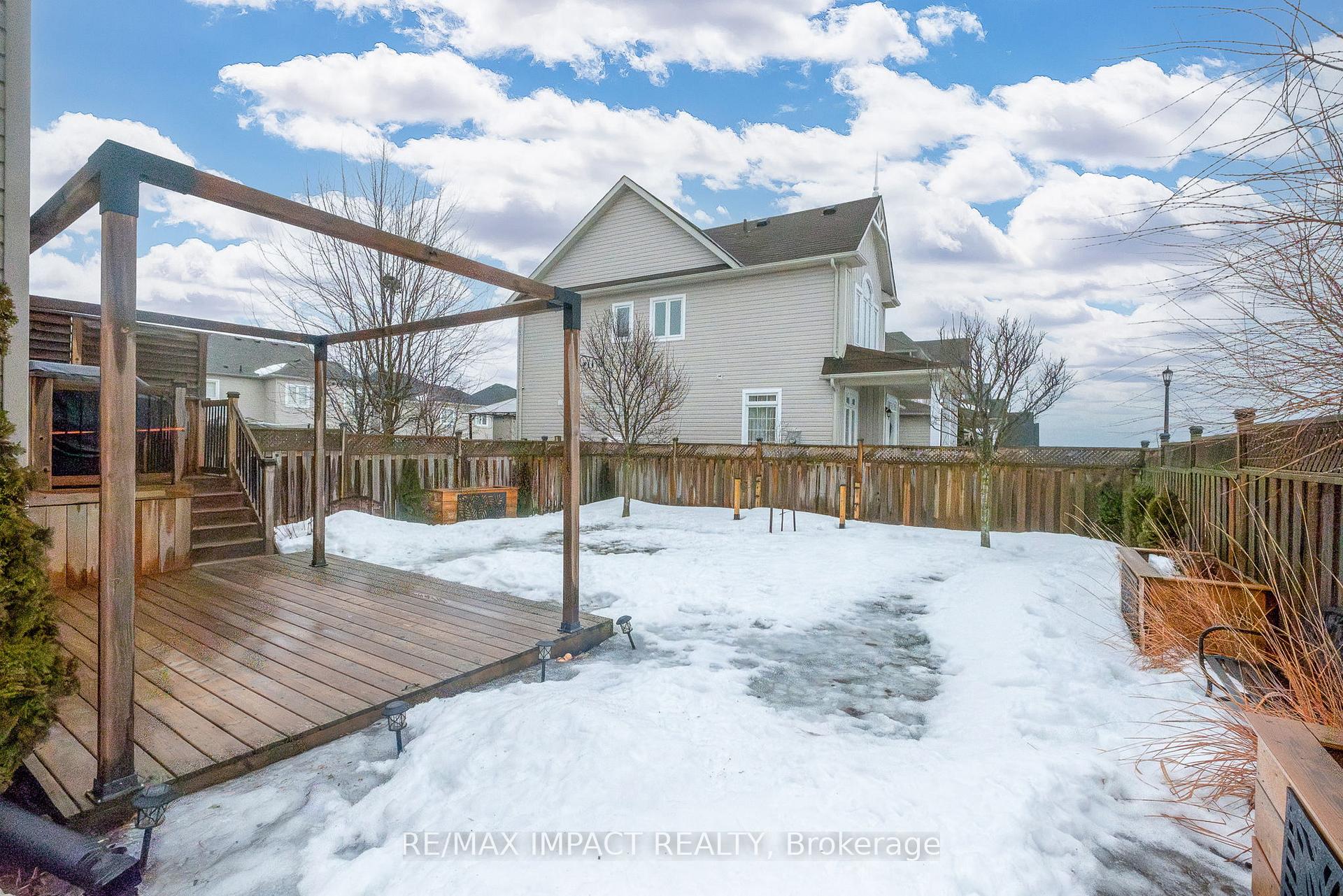 Photo 33 of 821 Leslie Street, Cobourg — HOMEH