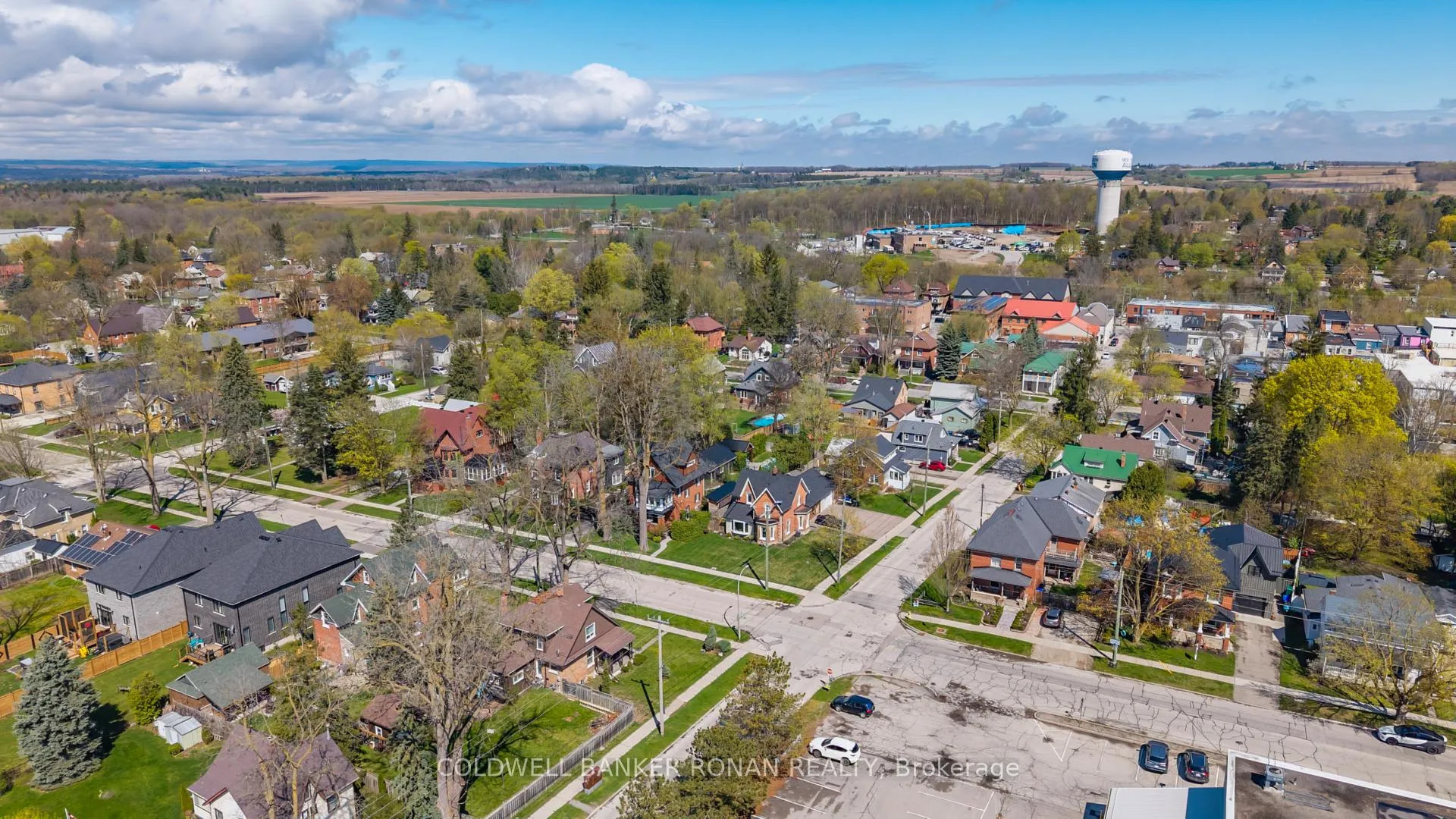 Photo 48 of 54 Nelson Street W, New Tecumseth, Alliston — HOMEH