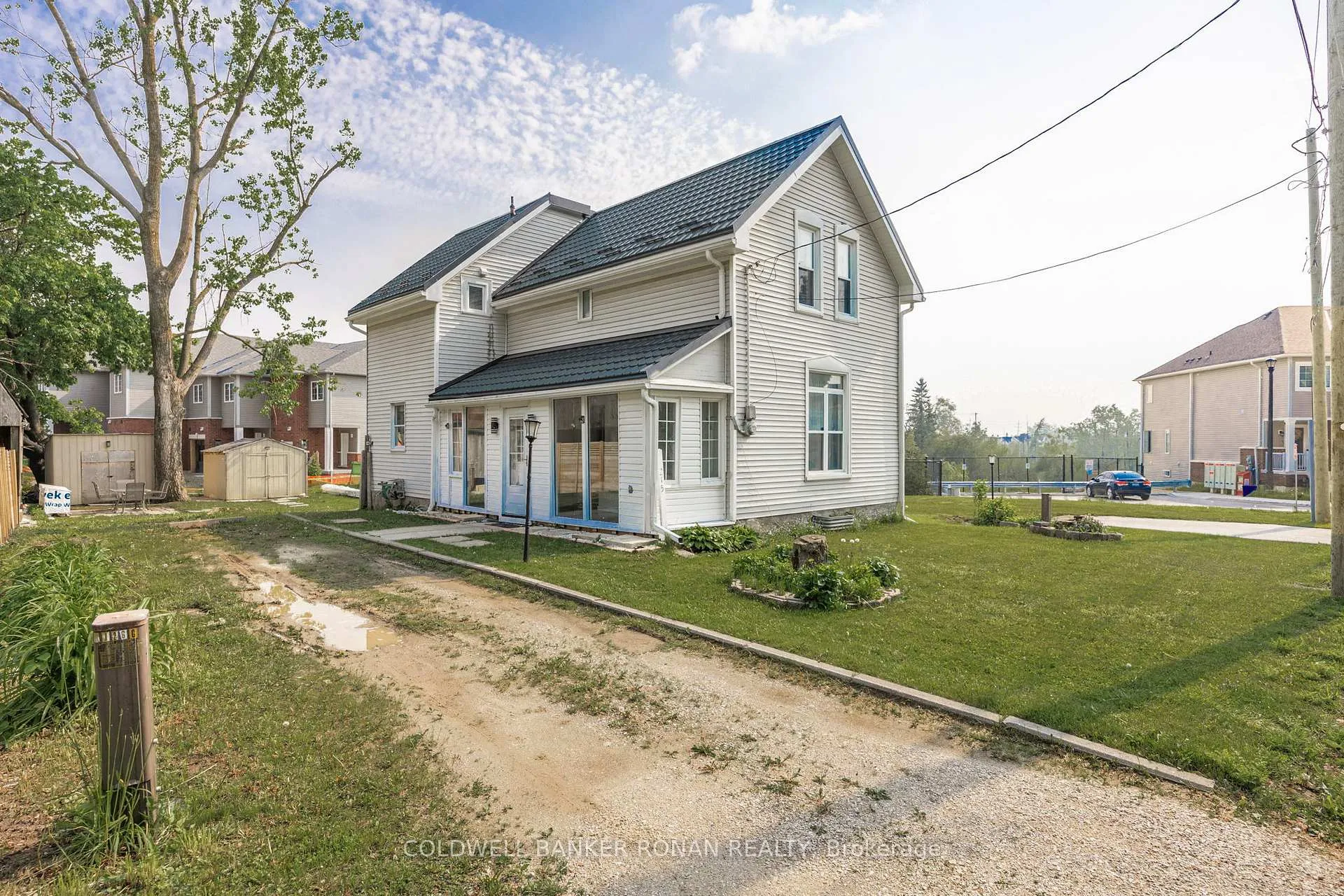 Photo 1 of 215 First Avenue W, Shelburne — HOMEH