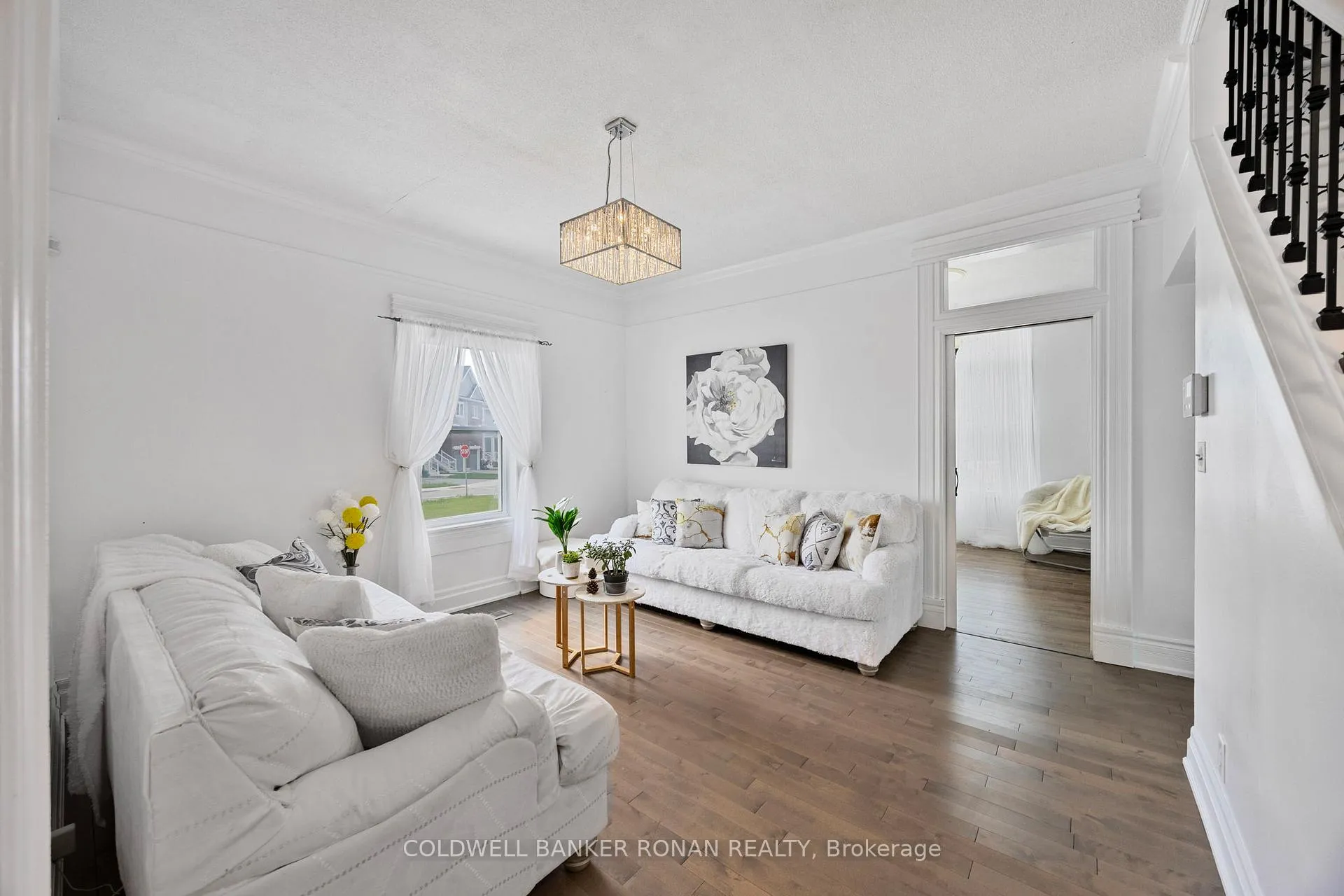 Photo 5 of 215 First Avenue W, Shelburne — HOMEH