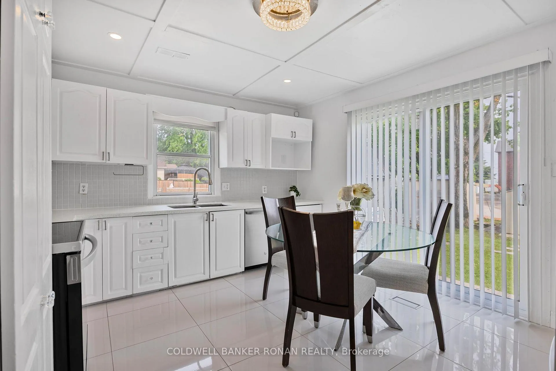 Photo 8 of 215 First Avenue W, Shelburne — HOMEH