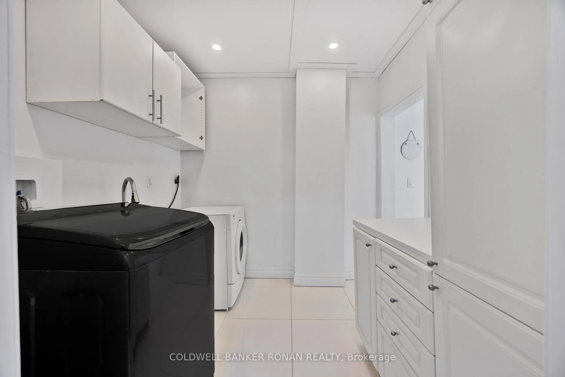 Photo 12 of 215 First Avenue W, Shelburne — HOMEH