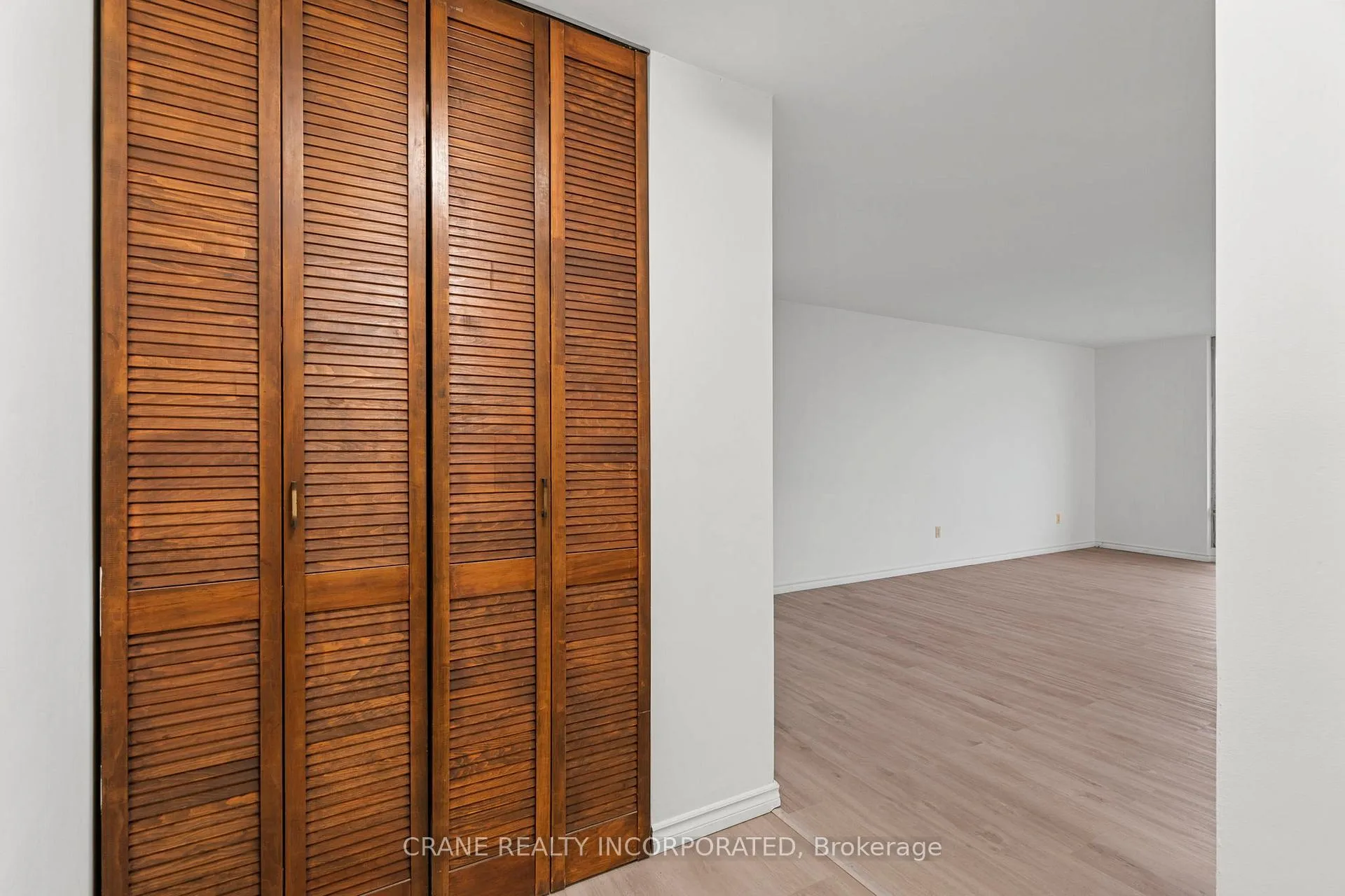 Photo 10 of Unit 2610, 1 Massey Square, Toronto, Crescent Town — HOMEH