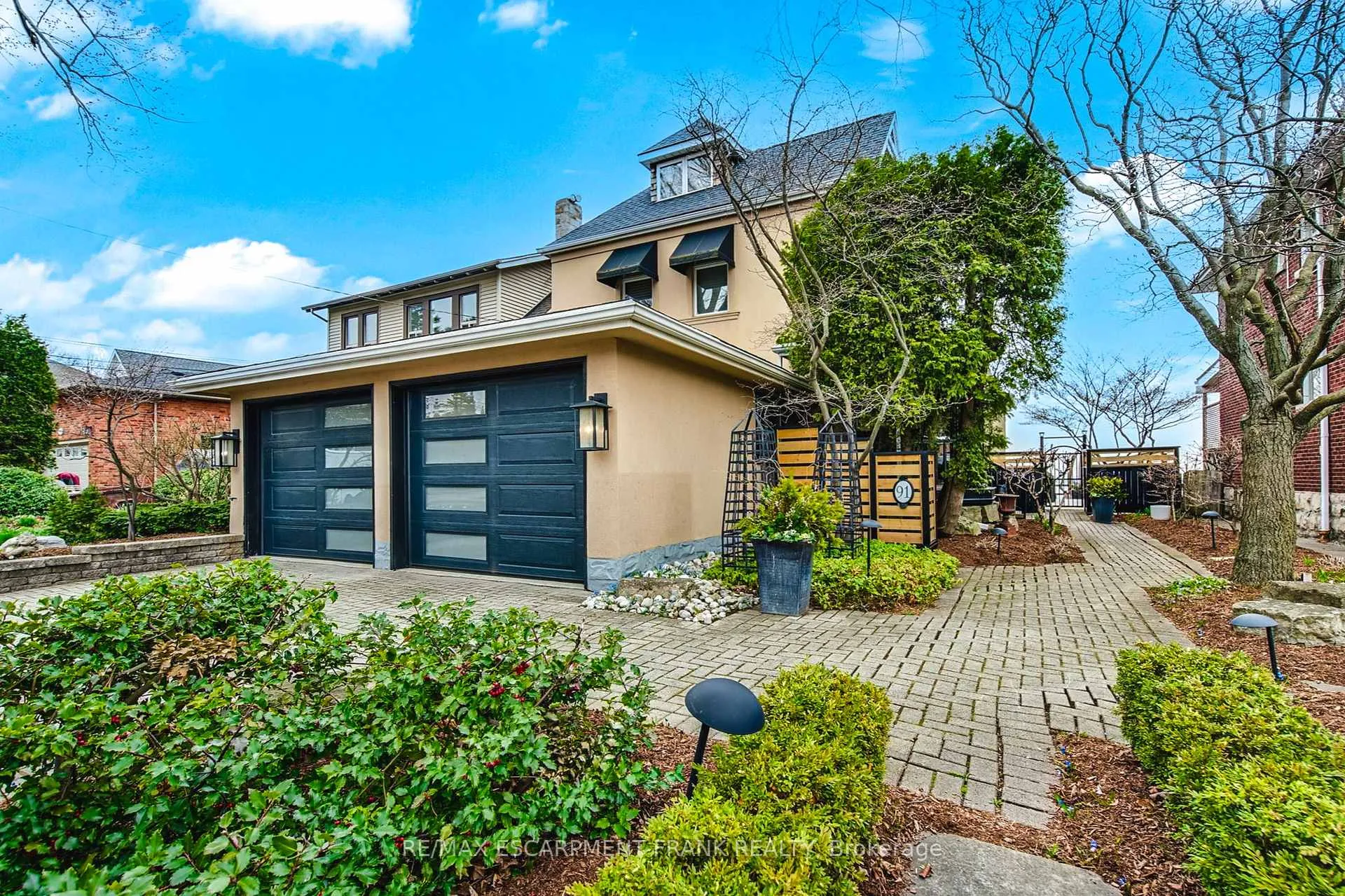 Front of 91 Mountain Park Avenue