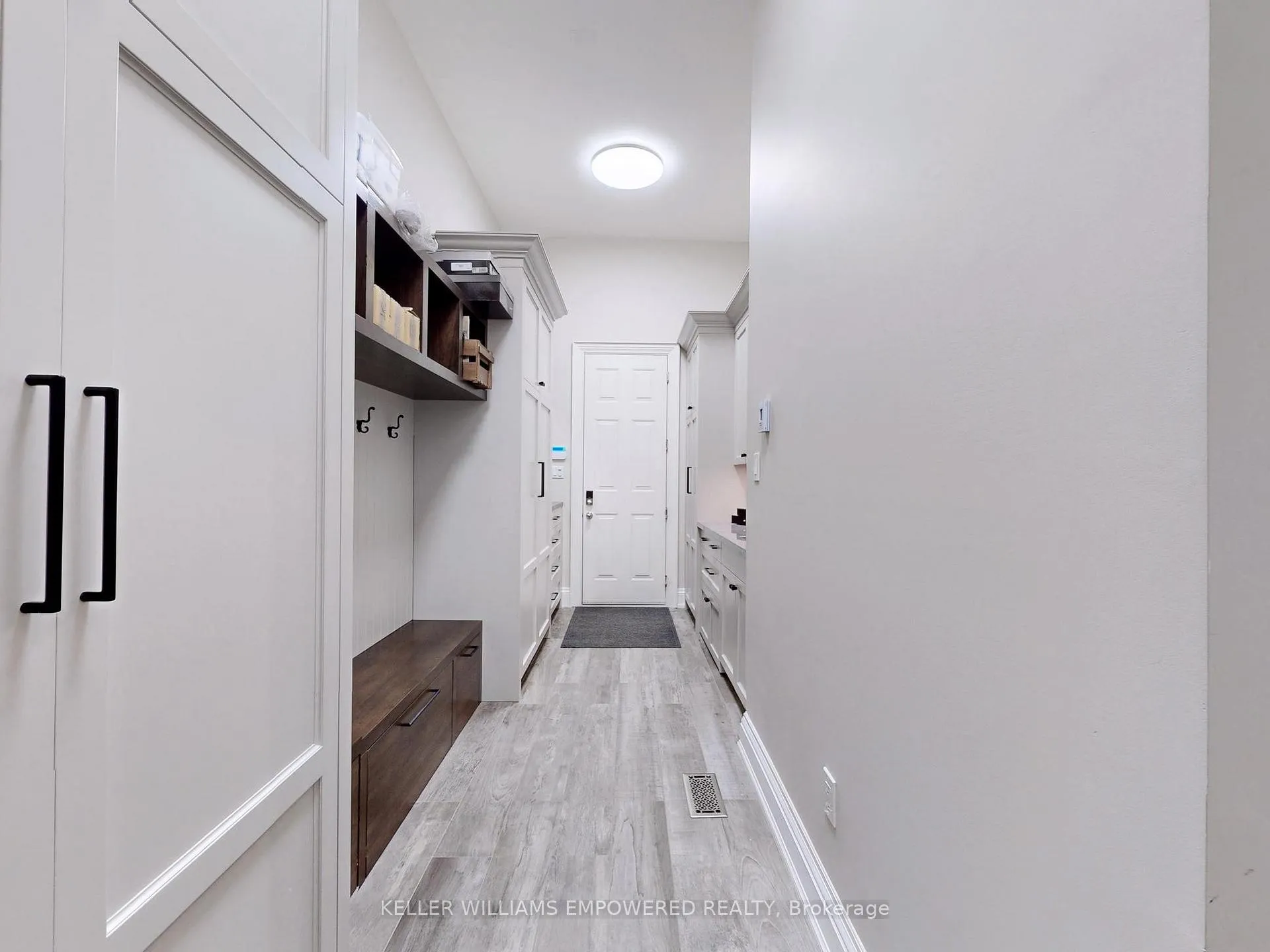 Photo 15 of 26 James Stokes Court, King, King City — HOMEH