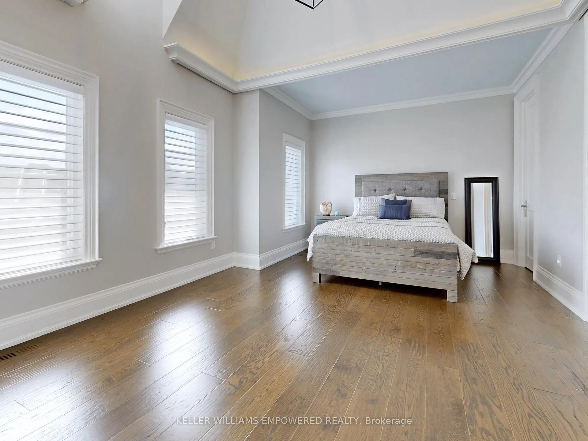 Photo 30 of 26 James Stokes Court, King, King City — HOMEH