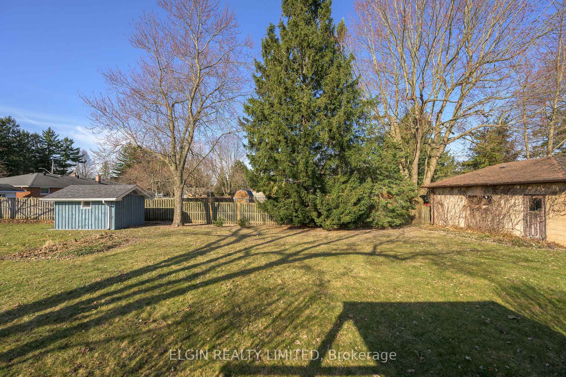Photo 7 of 48 Marlene Street, Central Elgin, Rural Central Elgin — HOMEH