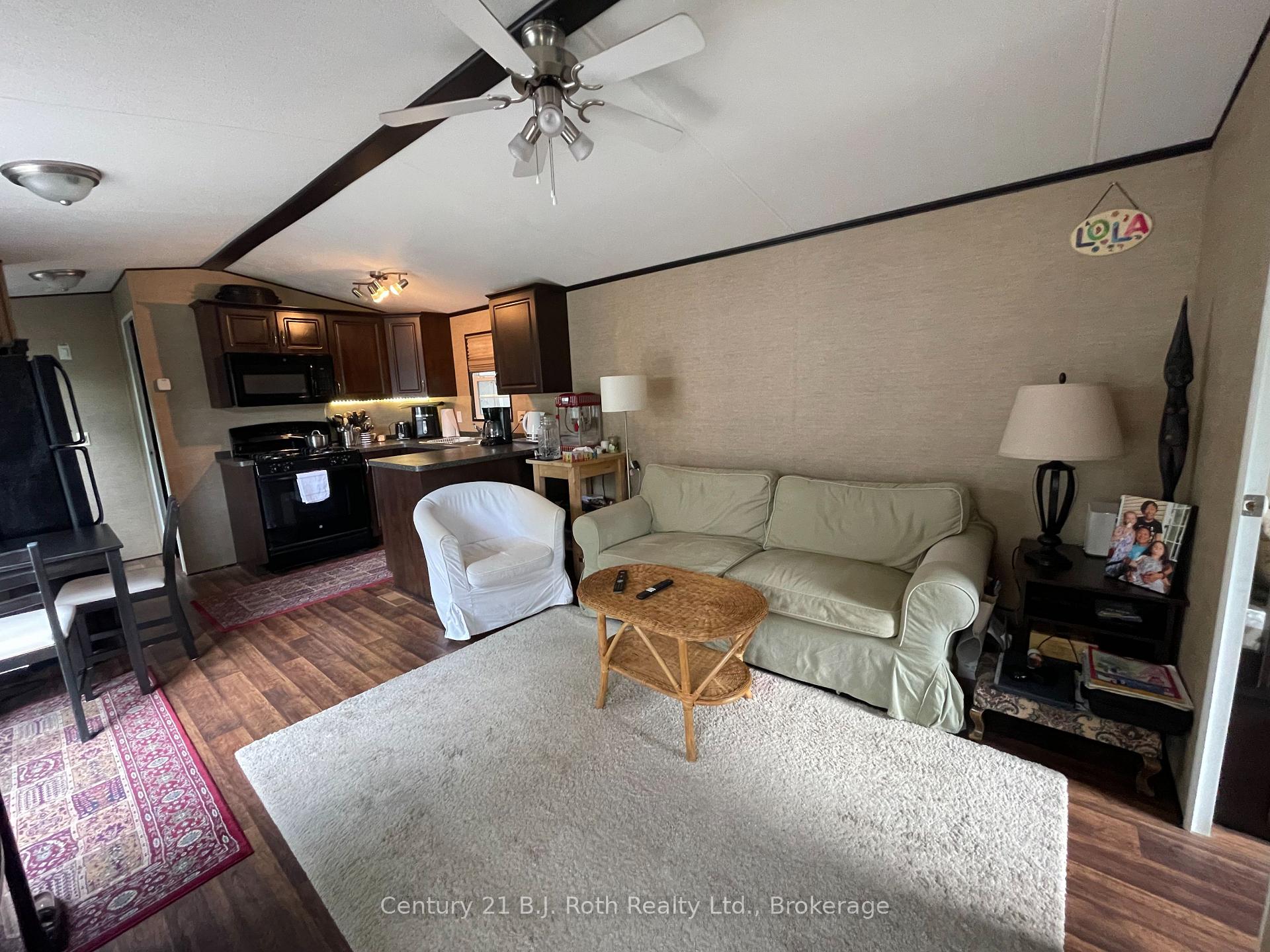 Photo 6 of Unit 98, 1082 Shamrock Marina Road, Gravenhurst, Morrison — HOMEH