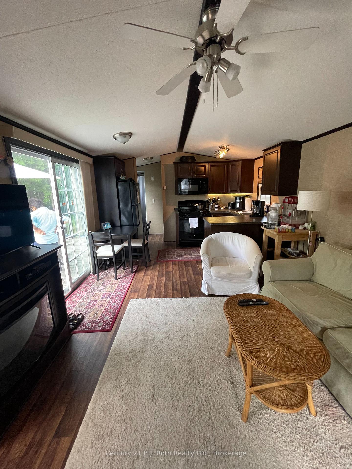Photo 8 of Unit 98, 1082 Shamrock Marina Road, Gravenhurst, Morrison — HOMEH