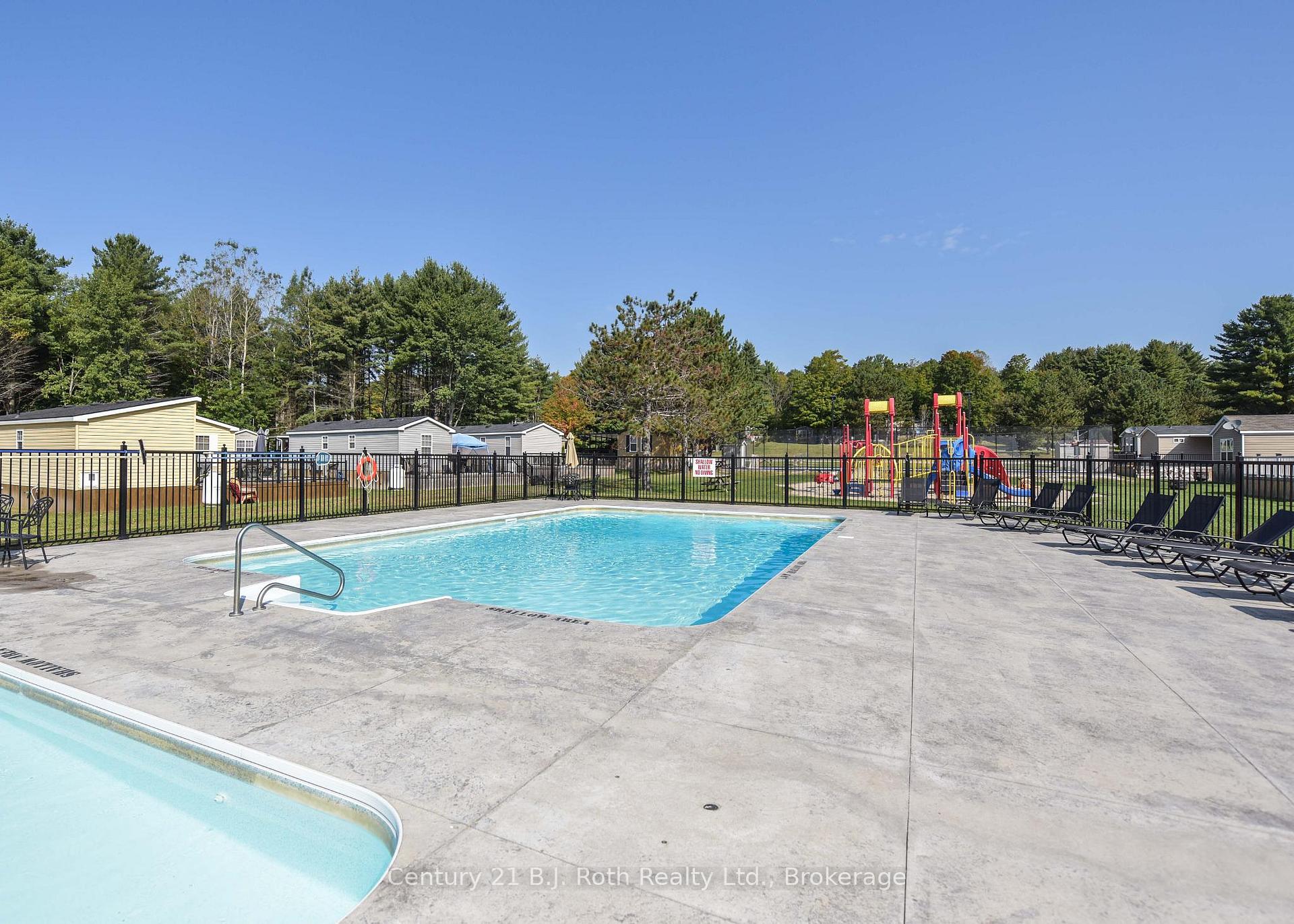 Photo 34 of Unit 98, 1082 Shamrock Marina Road, Gravenhurst, Morrison — HOMEH