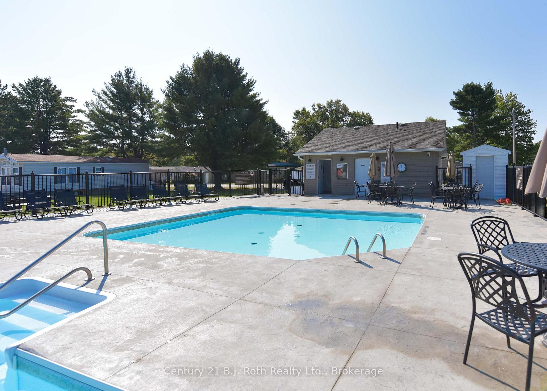 Photo 35 of Unit 98, 1082 Shamrock Marina Road, Gravenhurst, Morrison — HOMEH