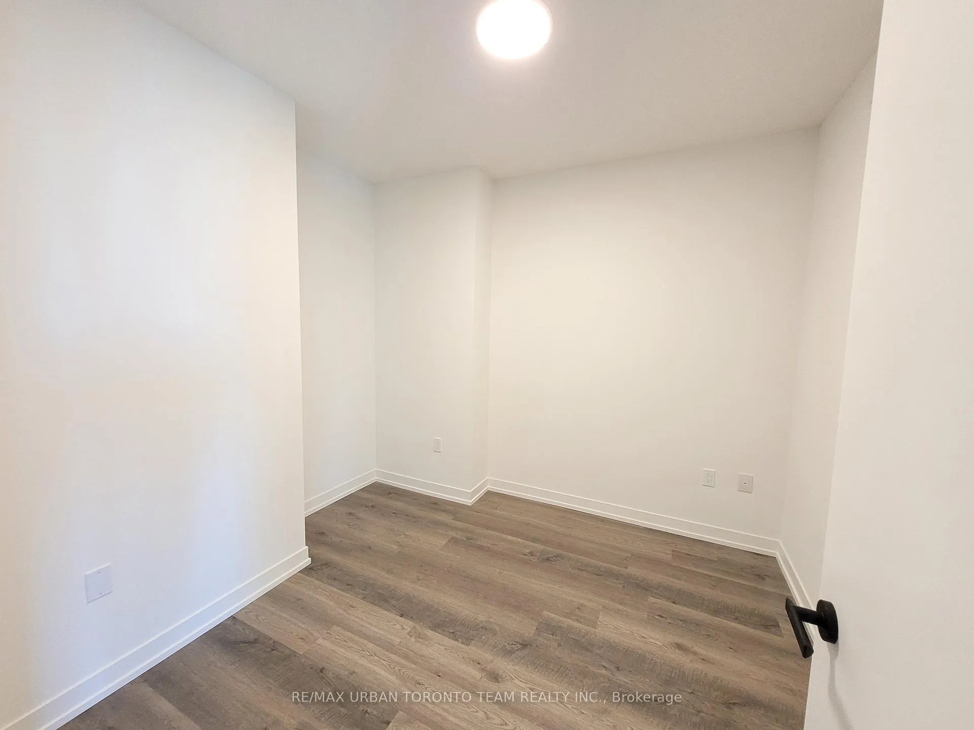 Photo 5 of Unit 1707, 195 Commerce Street, Vaughan, Vaughan Corporate Centre — HOMEH