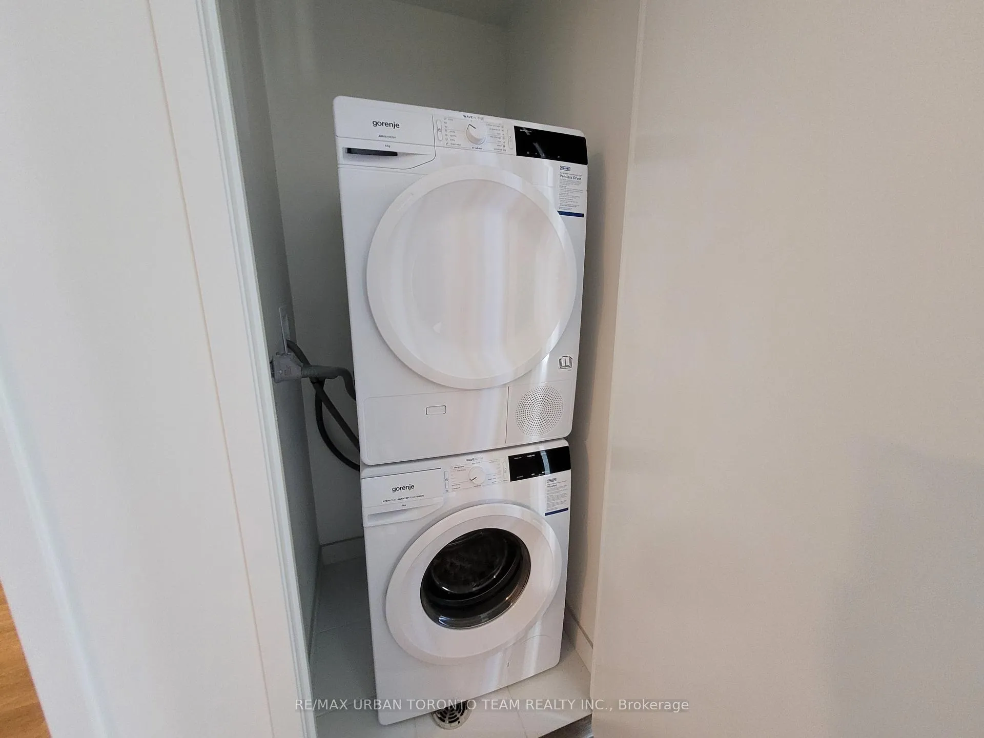 Photo 6 of Unit 1707, 195 Commerce Street, Vaughan, Vaughan Corporate Centre — HOMEH