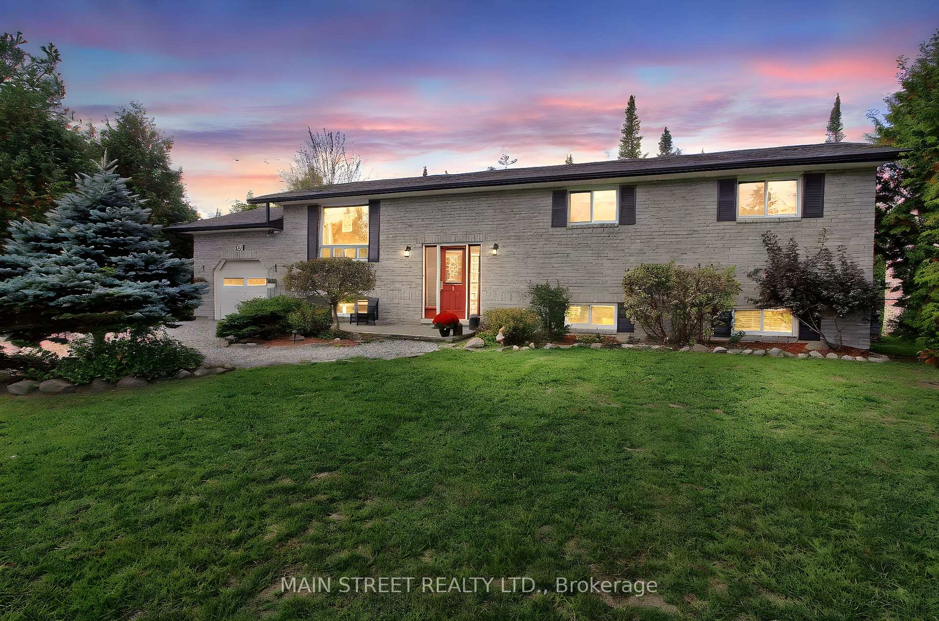 Photo 1 of 32 Beaverdale Crescent, Georgina, Pefferlaw — HOMEH