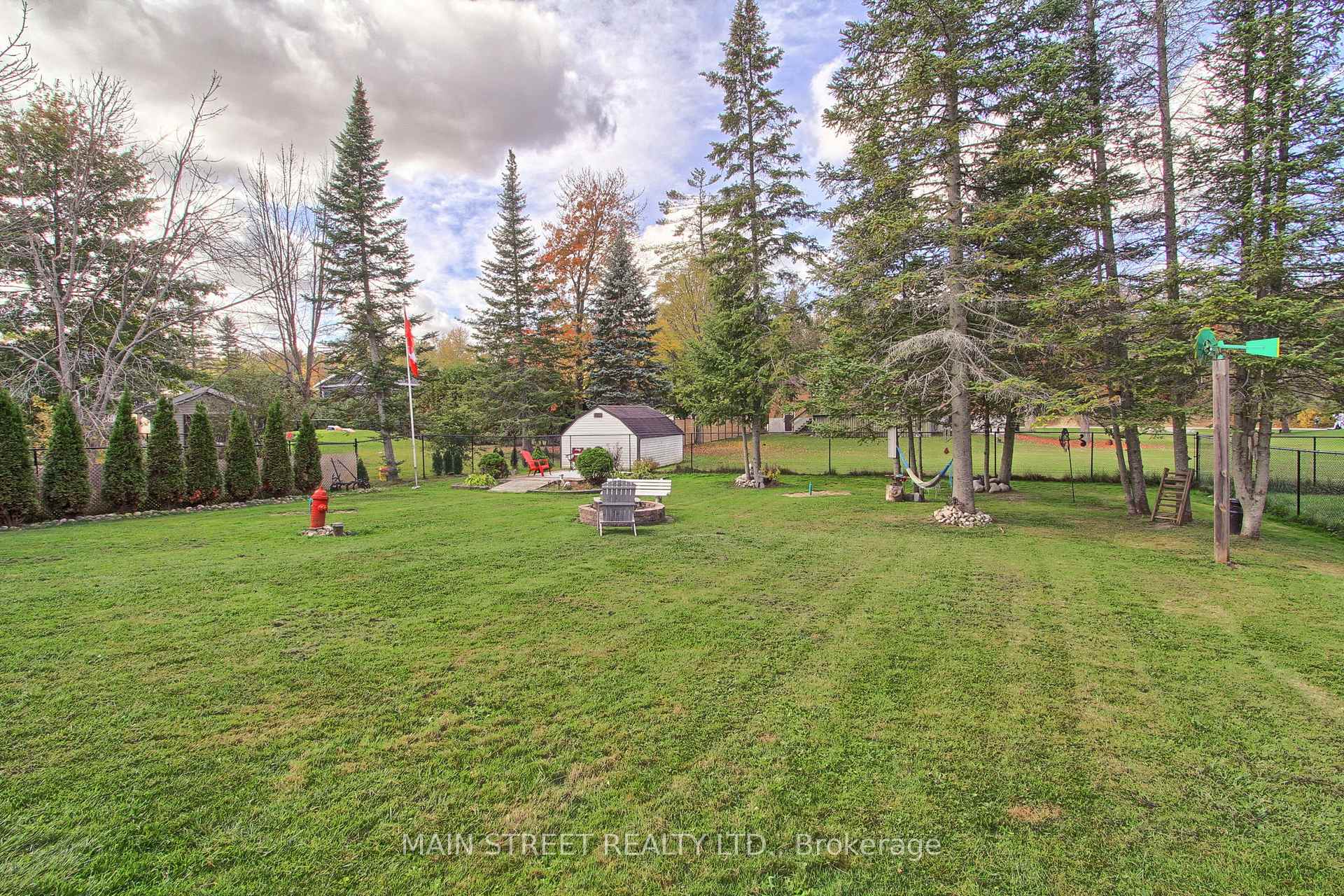 Photo 32 of 32 Beaverdale Crescent, Georgina, Pefferlaw — HOMEH