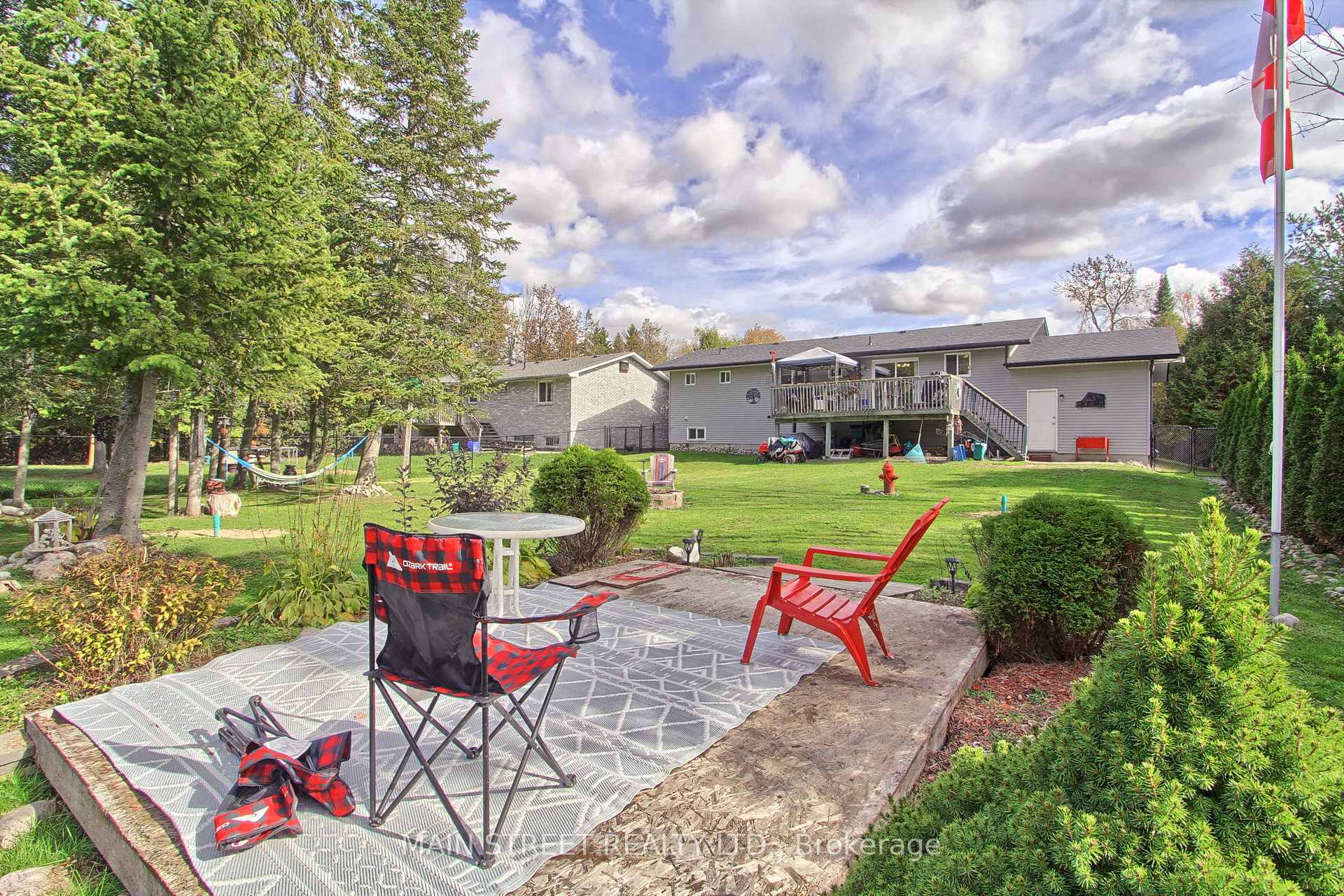 Photo 35 of 32 Beaverdale Crescent, Georgina, Pefferlaw — HOMEH