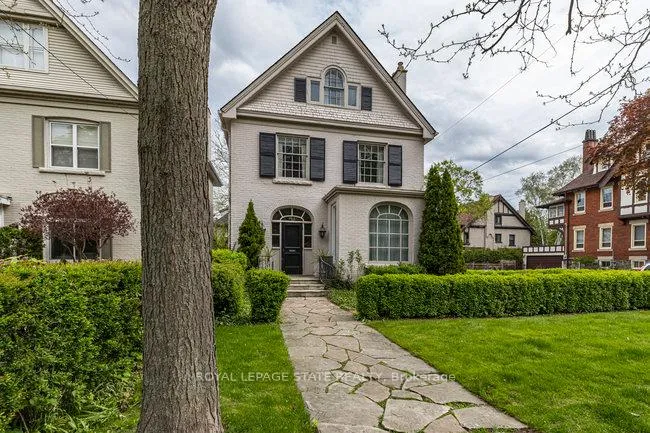 Photo 3 of 142 Aberdeen Avenue, Hamilton, Durand — HOMEH