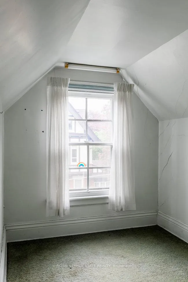 Photo 37 of 142 Aberdeen Avenue, Hamilton, Durand — HOMEH