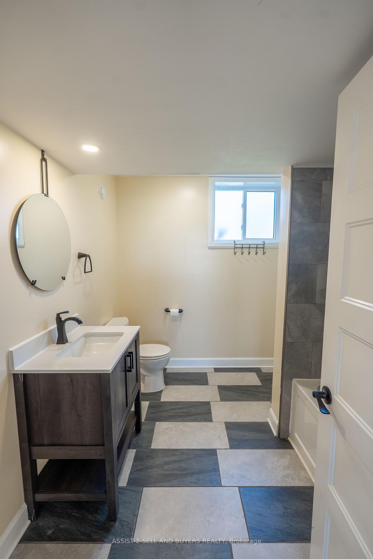 Photo 22 of 102 Forestdale Crescent, Cornwall — HOMEH