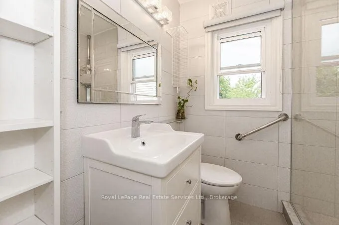 Photo 18 of 925 King Street W, Hamilton, Westdale — HOMEH