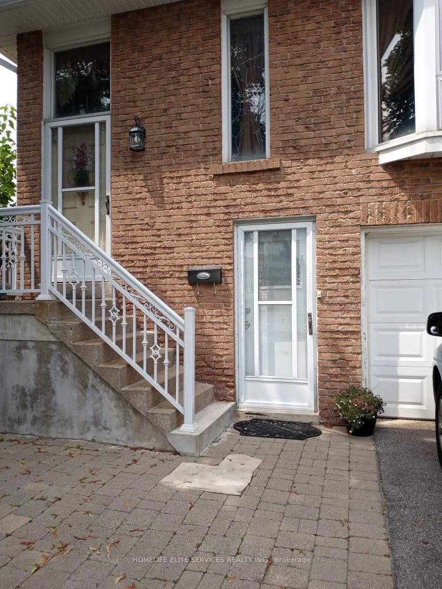 Front of Unit Bsmt, 1903 Rosefield Road