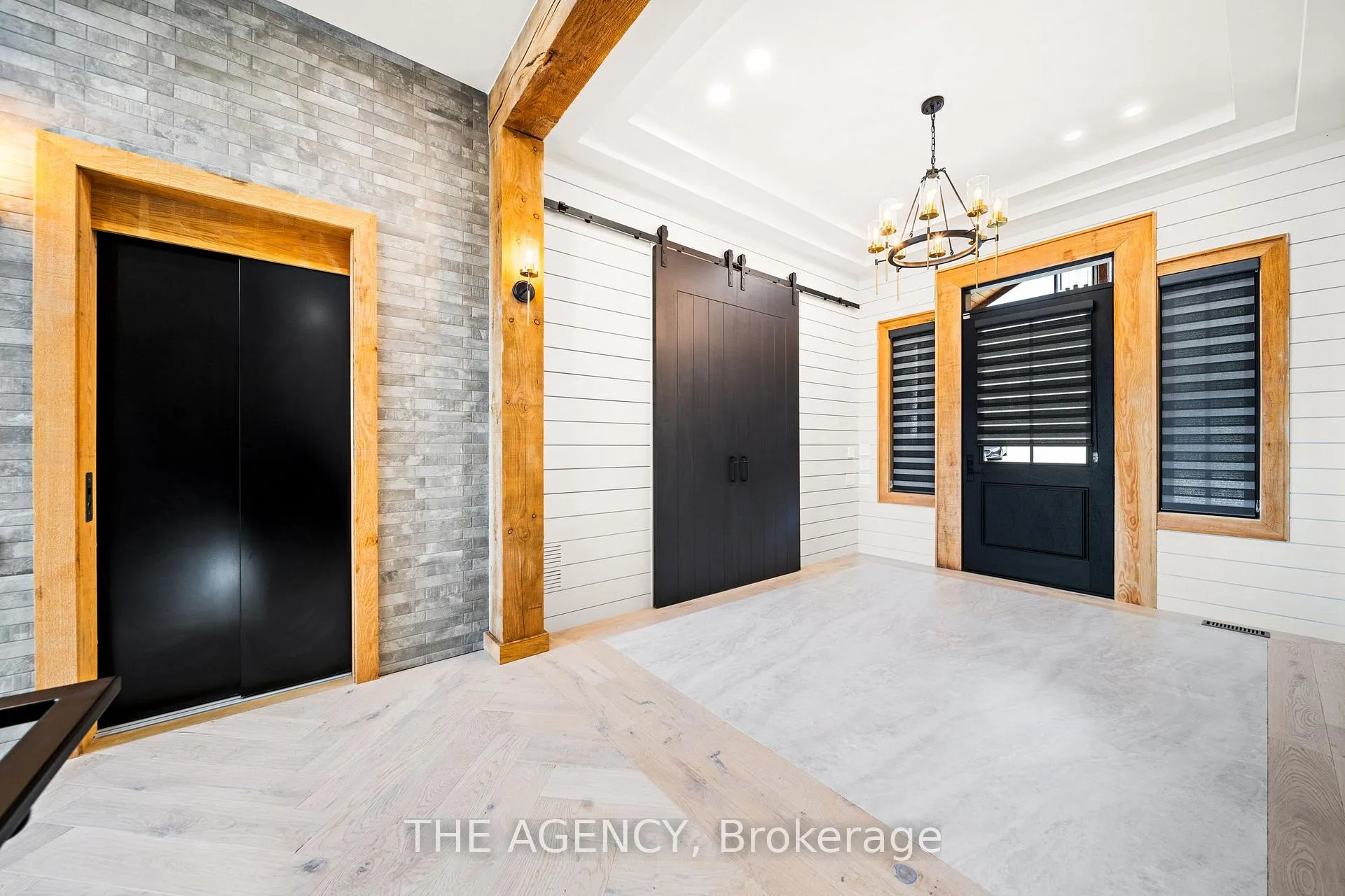 Photo 8 of 462 Silver Birch Drive, Tiny, Rural Tiny — HOMEH